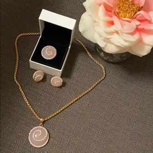 Gorgeous Italian rose gold pink cuarzo set